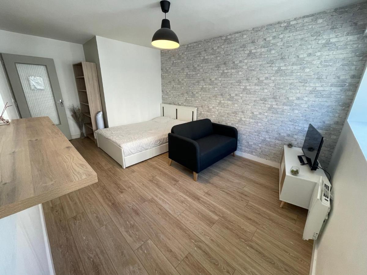 Studio & Parking Prive Centre Orleans Tram Au Pied Apartment Bagian luar foto